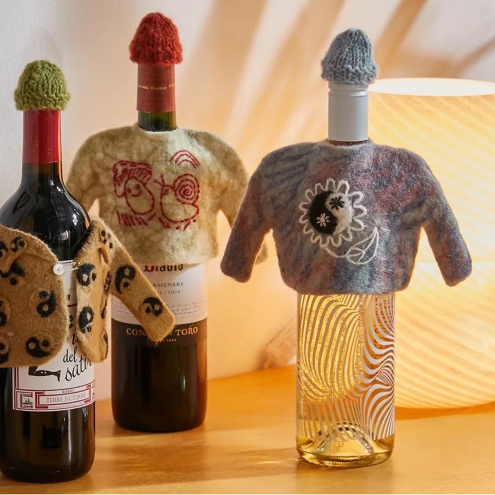 NWT Urban Outfitters Bottle Sweater And Beanie Set